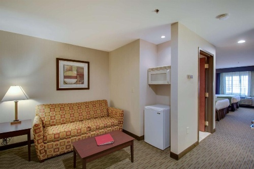 Best Western Plus The Inn At Hampton image 10