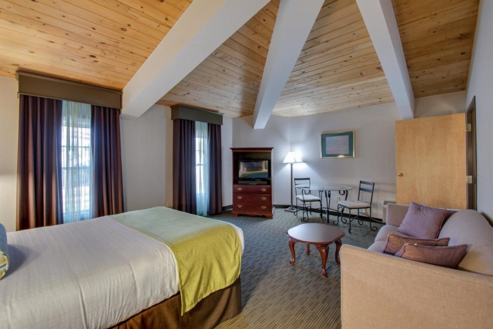 Best Western Plus The Inn At Hampton Image 17