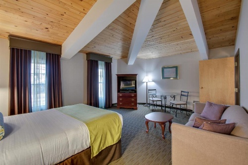 Best Western Plus The Inn At Hampton image 17