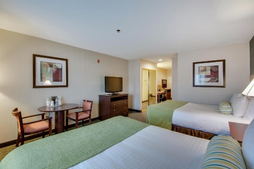 Best Western Plus The Inn At Hampton image 19