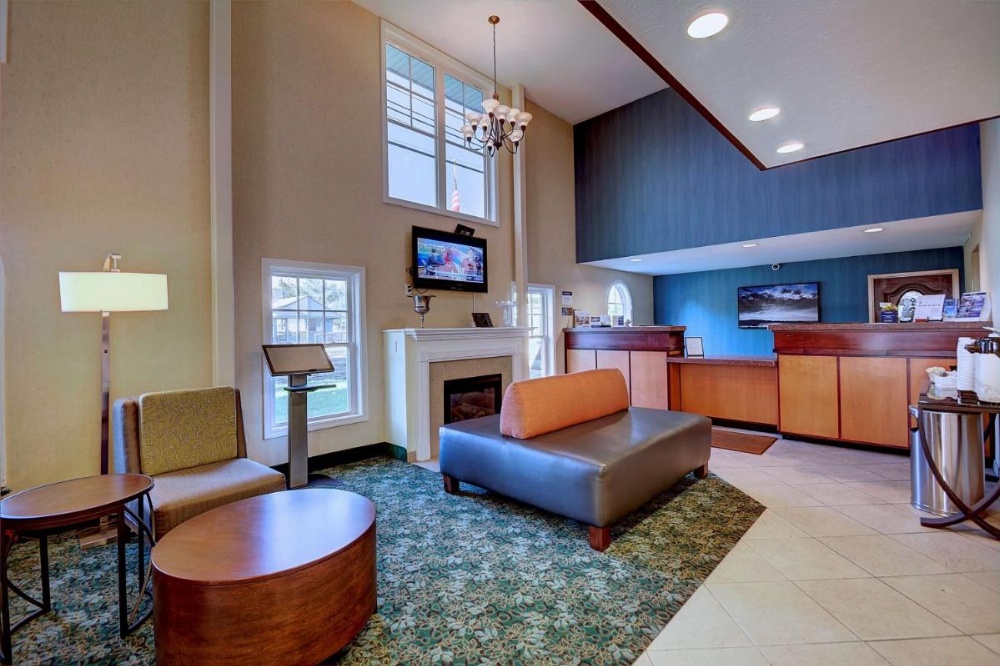 Best Western Plus The Inn At Hampton